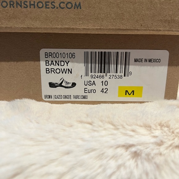 Born Clogs - Picture 2 of 6